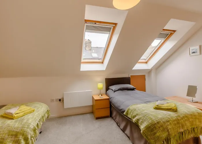 3 Bed In Oc-w1003 Whitby